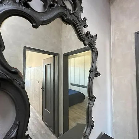 Abate Modenese アパート *